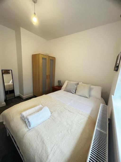 Lovely 5Br Home In Manchester. Close To The City Exterior foto