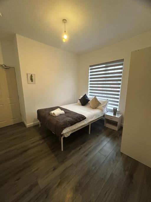 Lovely 5Br Home In Manchester. Close To The City Exterior foto