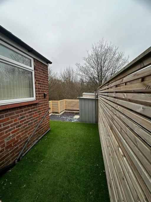 Lovely 5Br Home In Manchester. Close To The City Exterior foto